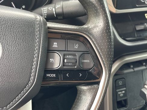 Used 2022 Toyota Tundra SR5 AWD/4WD image 26