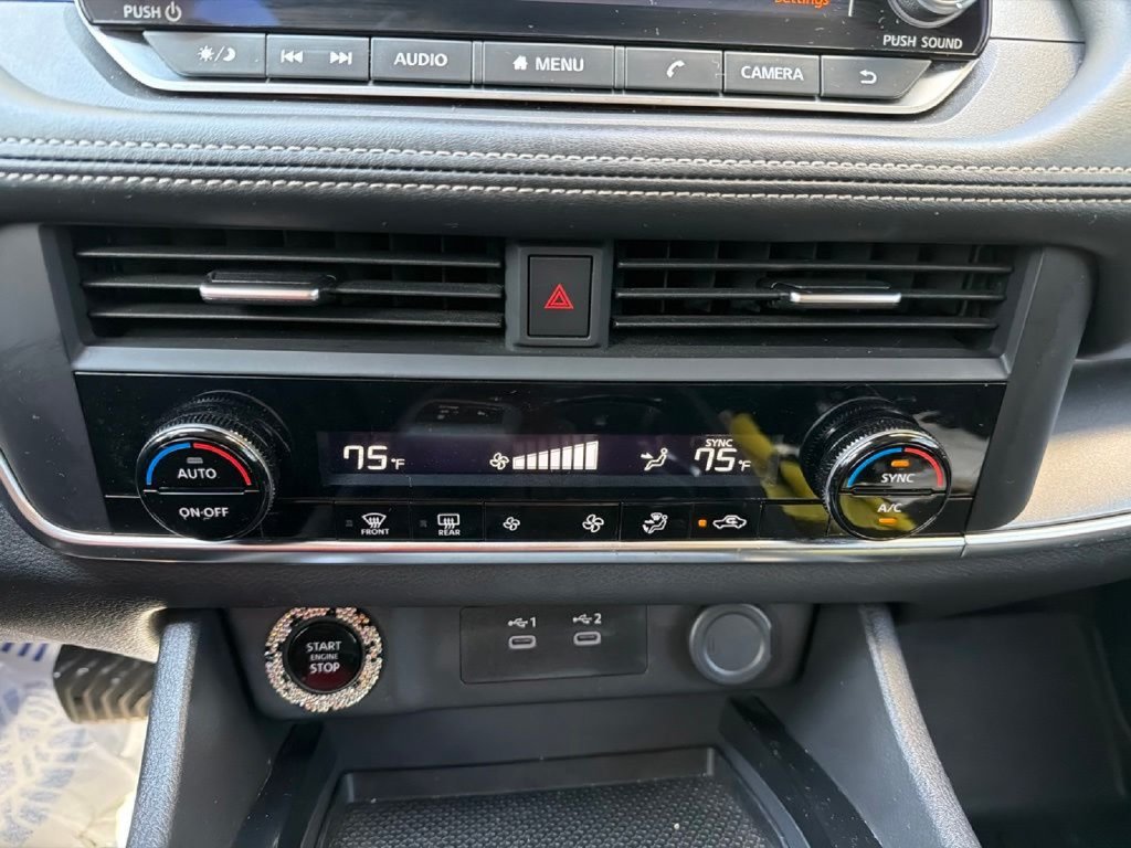 Used 2024 Nissan Rogue SV AWD/4WD image 28