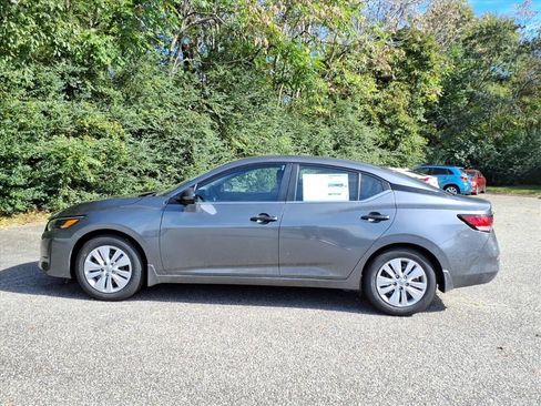 New 2025 Nissan Sentra S image 6