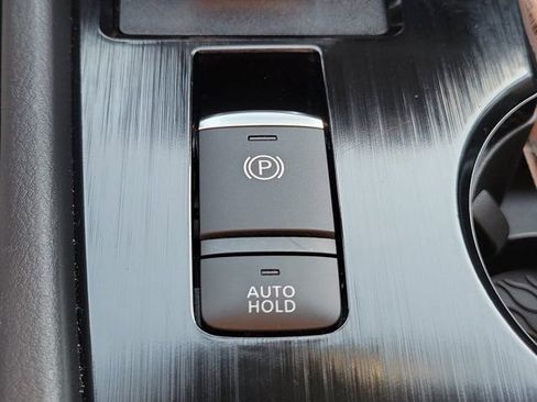 Certified 2023 Nissan Rogue S FWD image 30