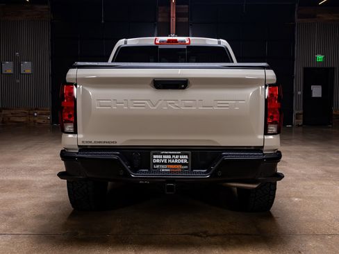 Used 2026 Chevrolet Colorado Trail Boss AWD/4WD image 8