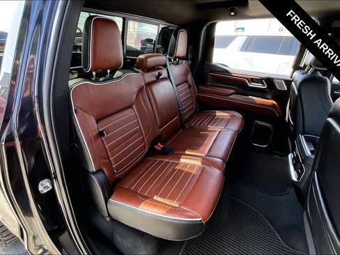 Used 2025 GMC Sierra 1500 Denali Ultimate AWD/4WD image 26