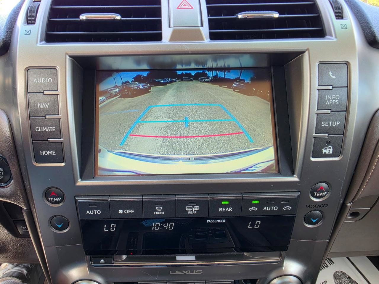 Used 2019 Lexus GX 460 Premium AWD/4WD image 18