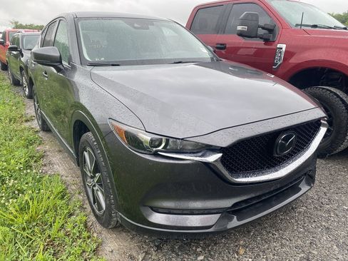 Used 2018 MAZDA CX-5 Touring FWD image 2