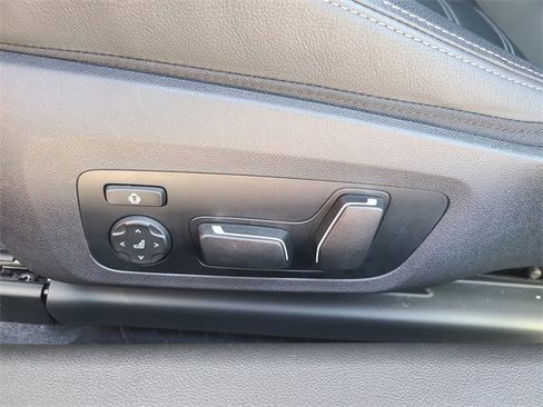 Used 2024 BMW M2 w/ Lighting Package image 23