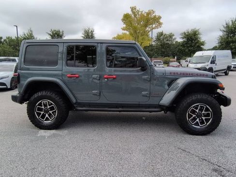 Certified 2026 Jeep Wrangler Unlimited Rubicon AWD/4WD image 3