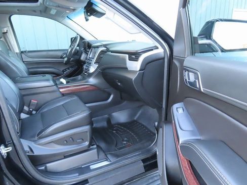 Used 2020 GMC Yukon XL SLT image 22