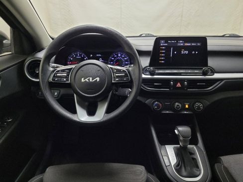 Used 2022 Kia Forte LXS image 22