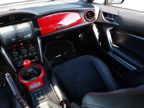 Used 2013 Subaru BRZ Limited RWD image 30