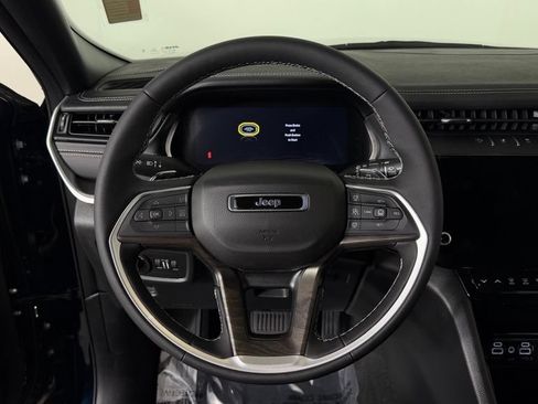 New 2026 Jeep Grand Cherokee L Limited AWD/4WD image 16