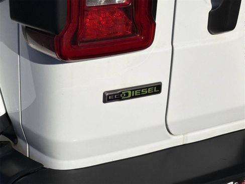 Used 2021 Jeep Wrangler Unlimited Rubicon image 27