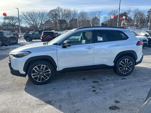 New 2026 Toyota Corolla Cross XLE image 4