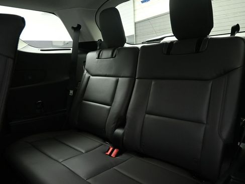 New 2025 Ford Explorer Active w/ Active Comfort Package image 20