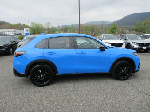 Certified 2026 Honda HR-V Sport image 4