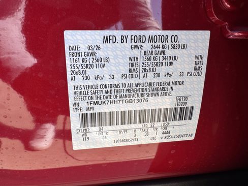 New 2026 Ford Explorer Platinum image 28