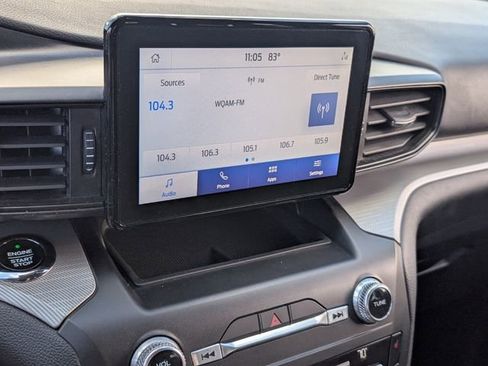 Used 2020 Ford Explorer XLT w/ Comfort Package image 19