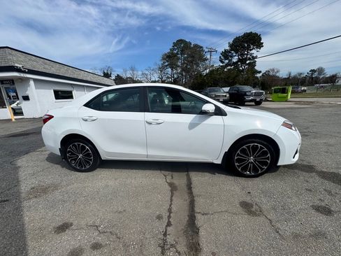 Used 2014 Toyota Corolla S image 5