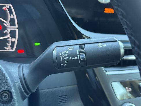 Used 2025 Lexus ES 350 w/ Premium Package image 24