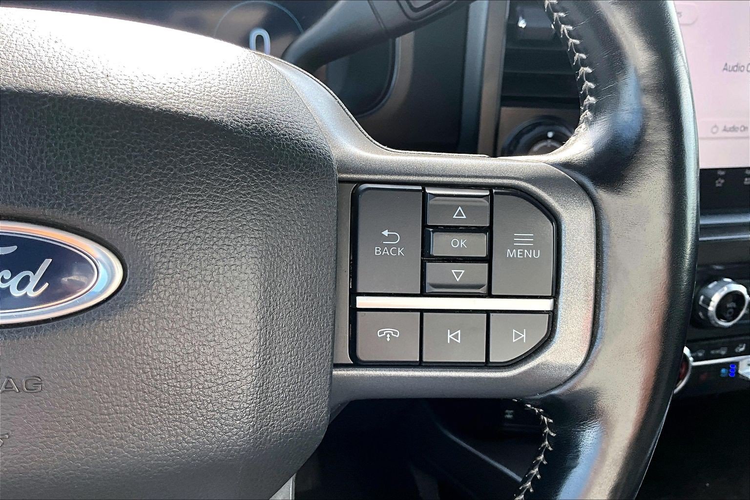 Used 2023 Ford F250 Lariat w/ Lariat Ultimate Package AWD/4WD image 23