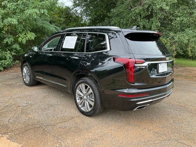 Used 2024 Cadillac XT6 Premium Luxury w/ Technology Package FWD image 25