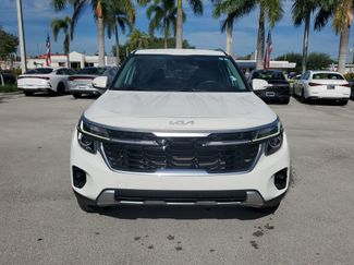 Used 2024 Kia Seltos EX video 2