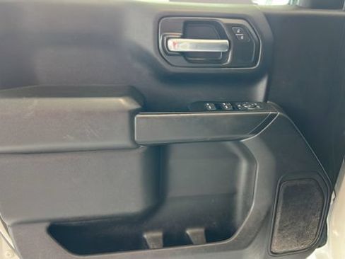 Used 2023 Chevrolet Silverado 1500 W/T w/ WT Value Package AWD/4WD image 9