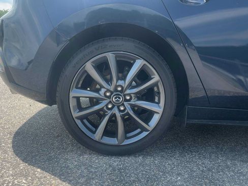 Used 2020 MAZDA MAZDA3 Hatchback FWD image 37