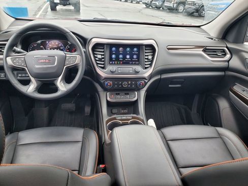 Used 2023 GMC Acadia AT4 w/ Technology Package image 9