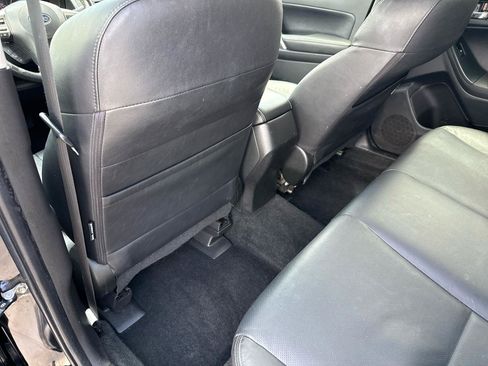 Used 2014 Subaru Forester 2.5i Limited w/ Popular Package #2 AWD/4WD image 40