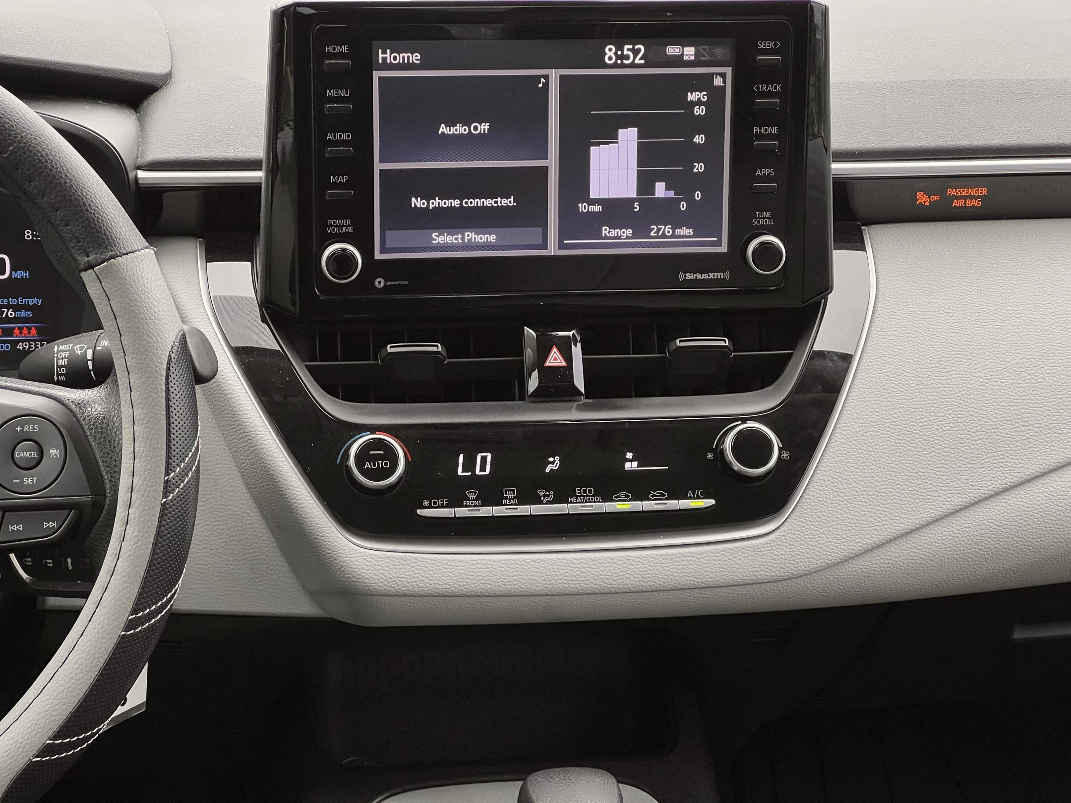 Used 2022 Toyota Corolla LE FWD image 18