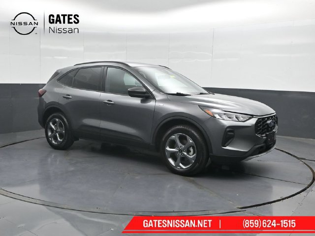 Used 2025 Ford Escape ST-Line AWD/4WD image 4