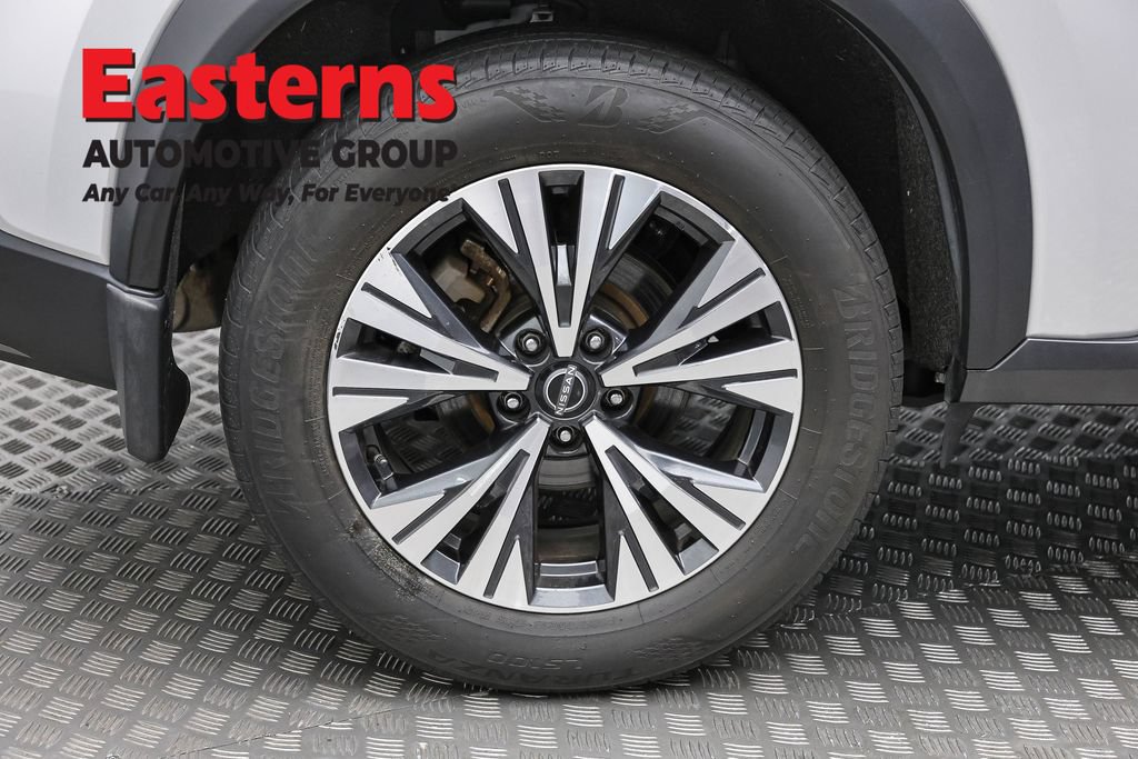 Used 2023 Nissan Rogue SV AWD/4WD image 91