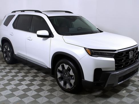 New 2026 Honda Pilot Elite image 6