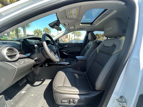 New 2026 Chevrolet Trax ACTIV w/ Sunroof Package image 13