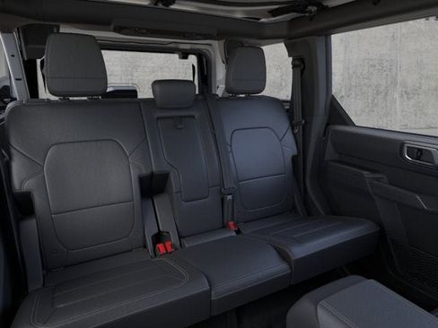 New 2026 Ford Bronco Badlands AWD/4WD image 11