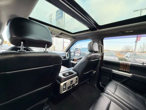 Used 2018 Ford F150 Lariat w/ Equipment Group 502A Luxury image 28