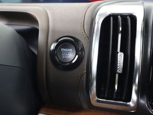Used 2025 Ford Expedition Max King Ranch AWD/4WD image 49