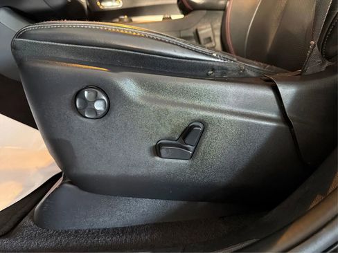 Used 2015 Dodge Durango R/T w/ Blacktop Package AWD/4WD image 19