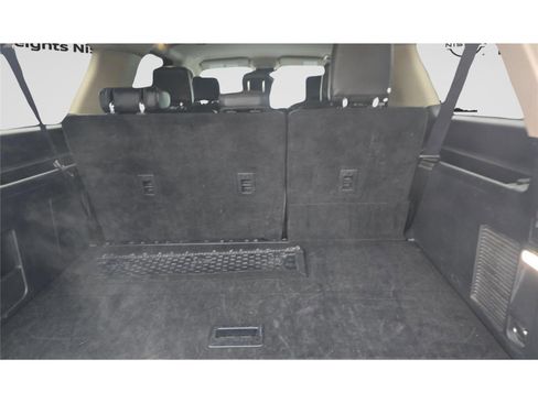 Used 2024 Ford Expedition Max XLT image 22