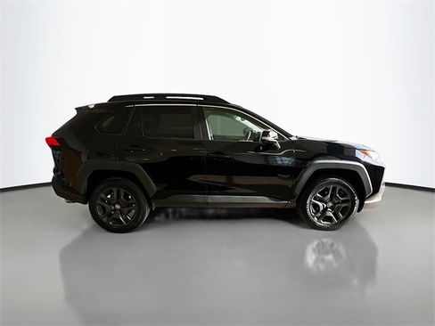 Used 2024 Toyota RAV4 Adventure image 34