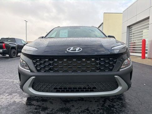Used 2023 Hyundai Kona SEL w/ Cargo Package AWD/4WD image 2