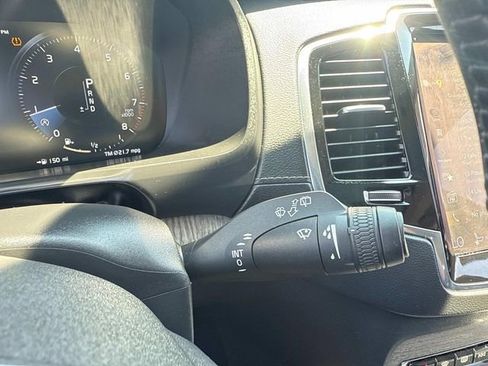 Used 2022 Volvo XC90 T6 Inscription w/ Advanced Package image 34