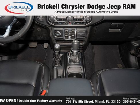 Used 2023 Jeep Wrangler Unlimited Sahara w/ Cold Weather Group AWD/4WD image 26