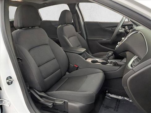 Used 2023 Chevrolet Malibu LT image 23