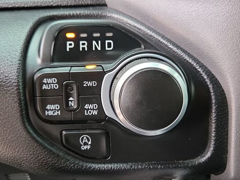 Used 2022 RAM 1500 Big Horn AWD/4WD image 21