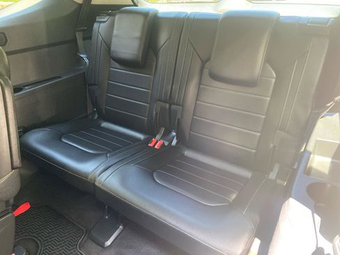 Used 2018 Volkswagen Atlas SEL Premium AWD/4WD image 11
