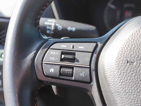 Used 2025 Honda CR-V Sport-L image 32
