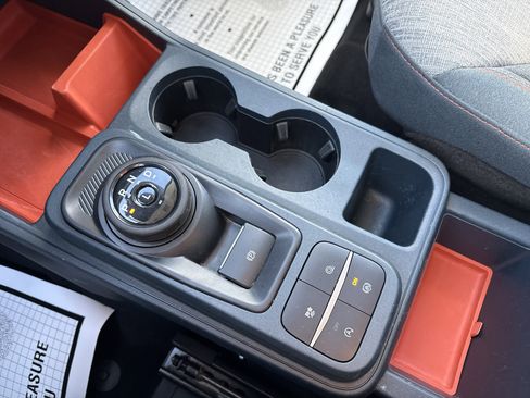 Certified 2023 Ford Maverick XLT w/ XLT Luxury Package image 27