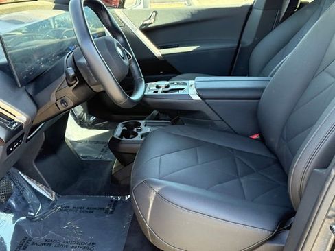 Used 2026 BMW iX xDrive45 image 19