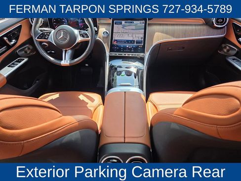 Used 2024 Mercedes-Benz GLC 300 4MATIC image 16
